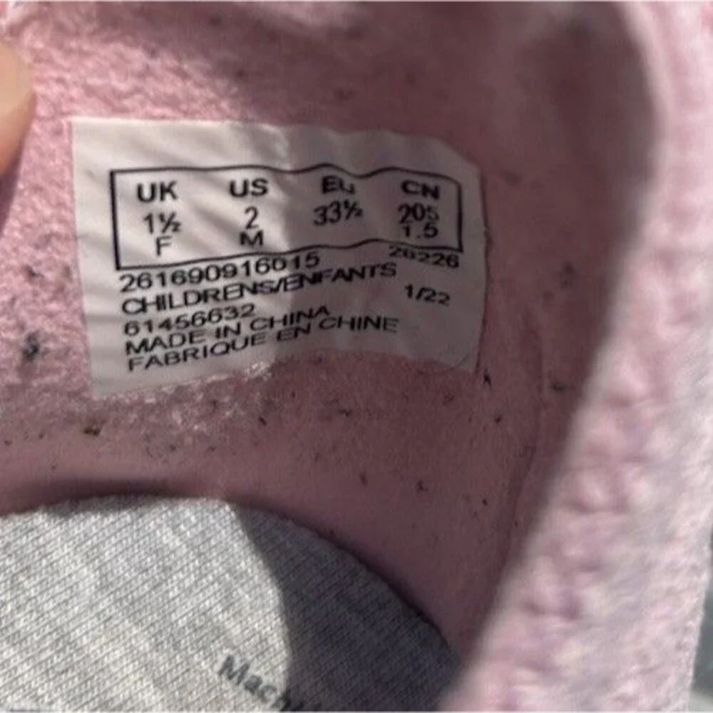 Clarks Cloudsteppers Girls Pink Knit Slip-On Sneakers Size 2M